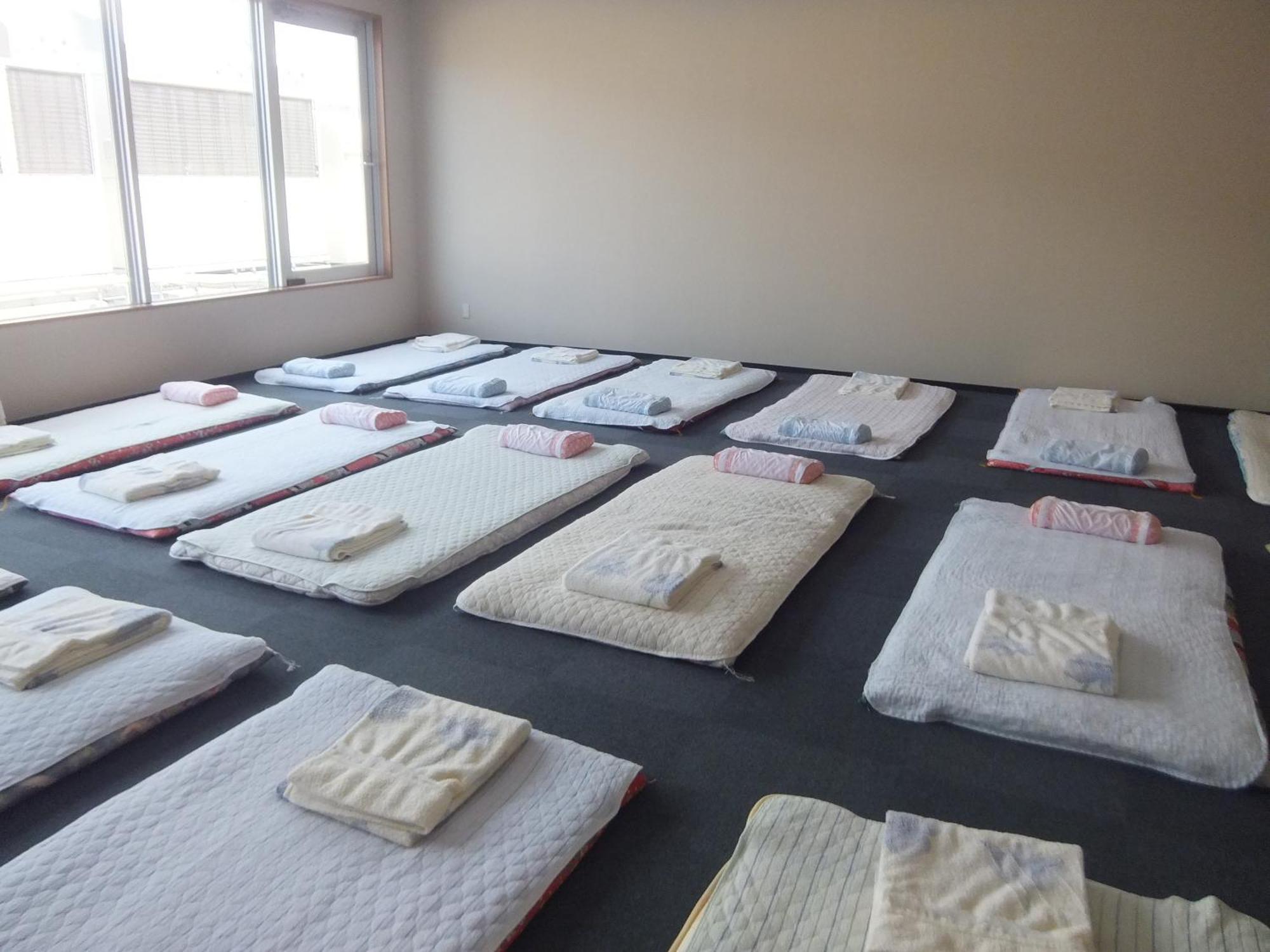 Natural Onsen Hostel Hidamari no Yu Takayama  Habitación foto